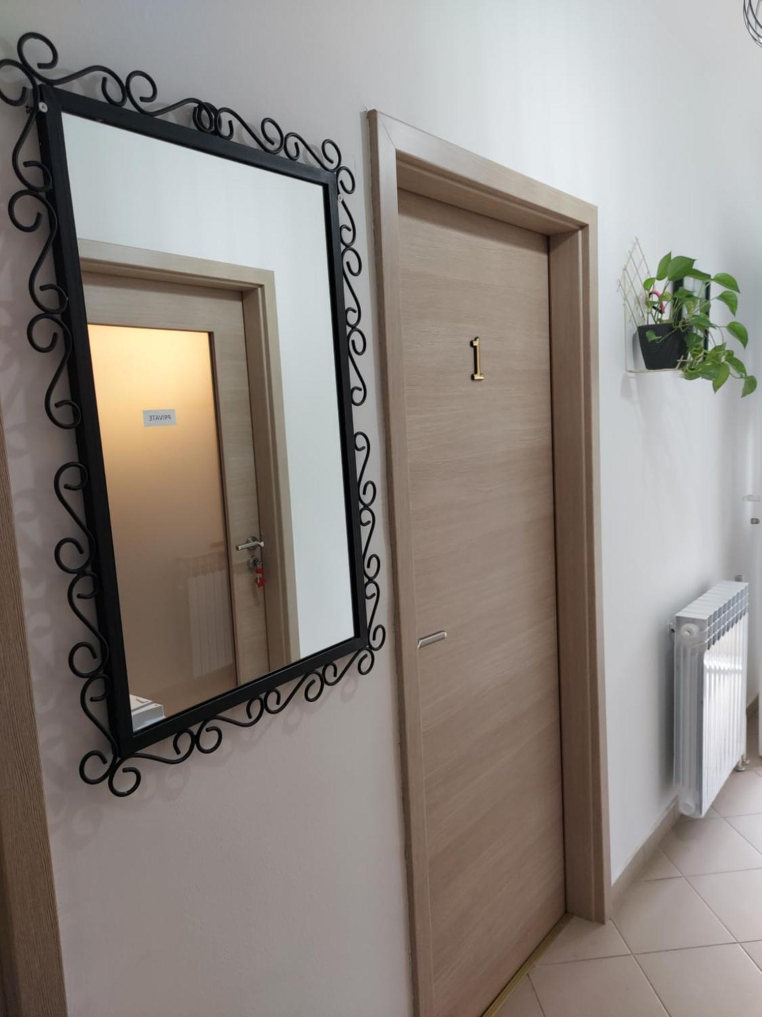 Elena Rooms Pasjak Exterior foto