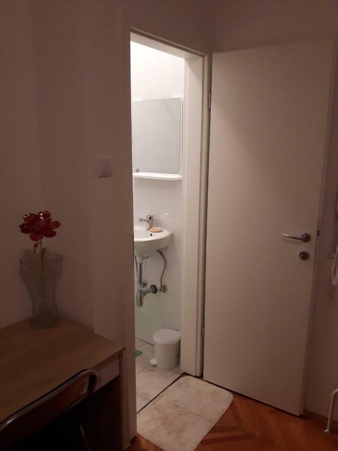Elena Rooms Pasjak Exterior foto